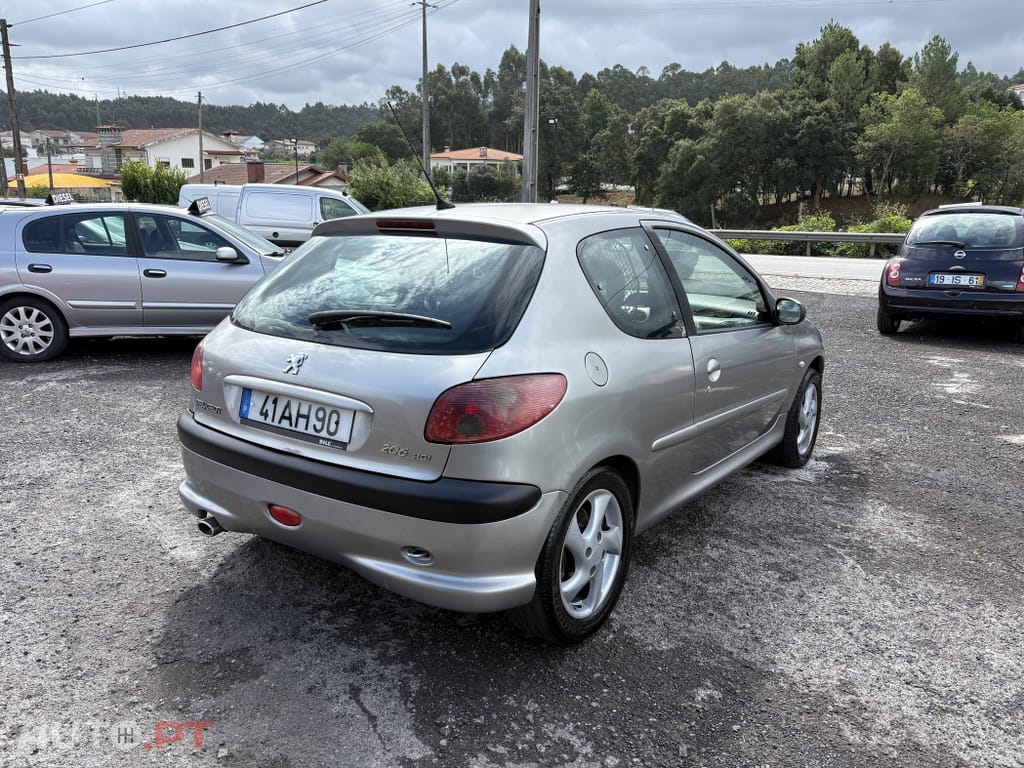 Peugeot 206 1.6 HDi XS