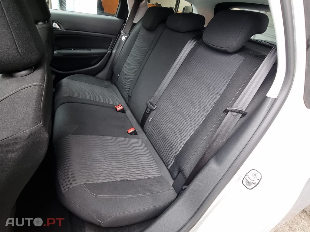 Peugeot 308 SW 1.6 BlueHDi Access