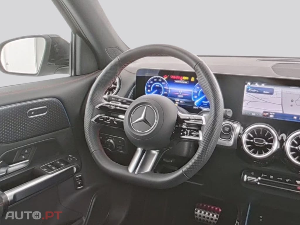 Mercedes-Benz EQB I.V.A DEDUTIVEL 300 4M AMG