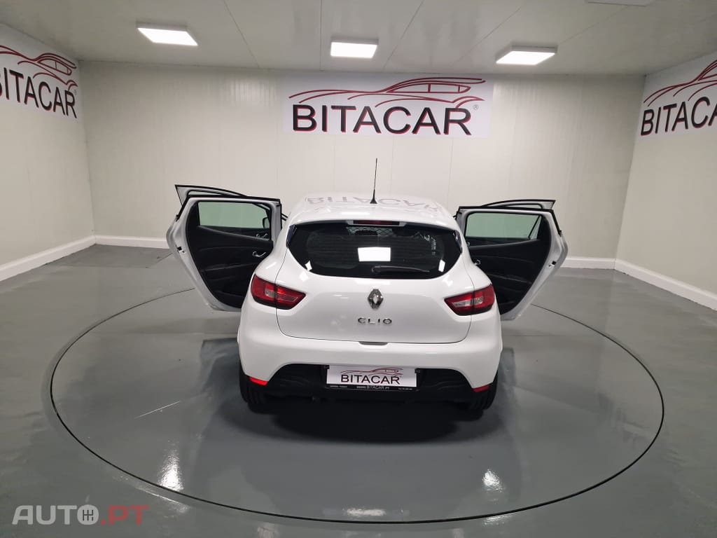 Renault Clio SOCIETE 1.5 DCI ZEN IVA DEDUTIVEL