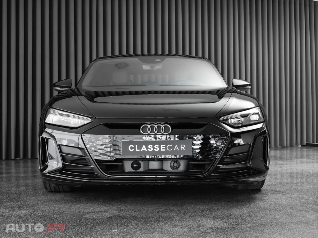 Audi E-Tron GT quattro