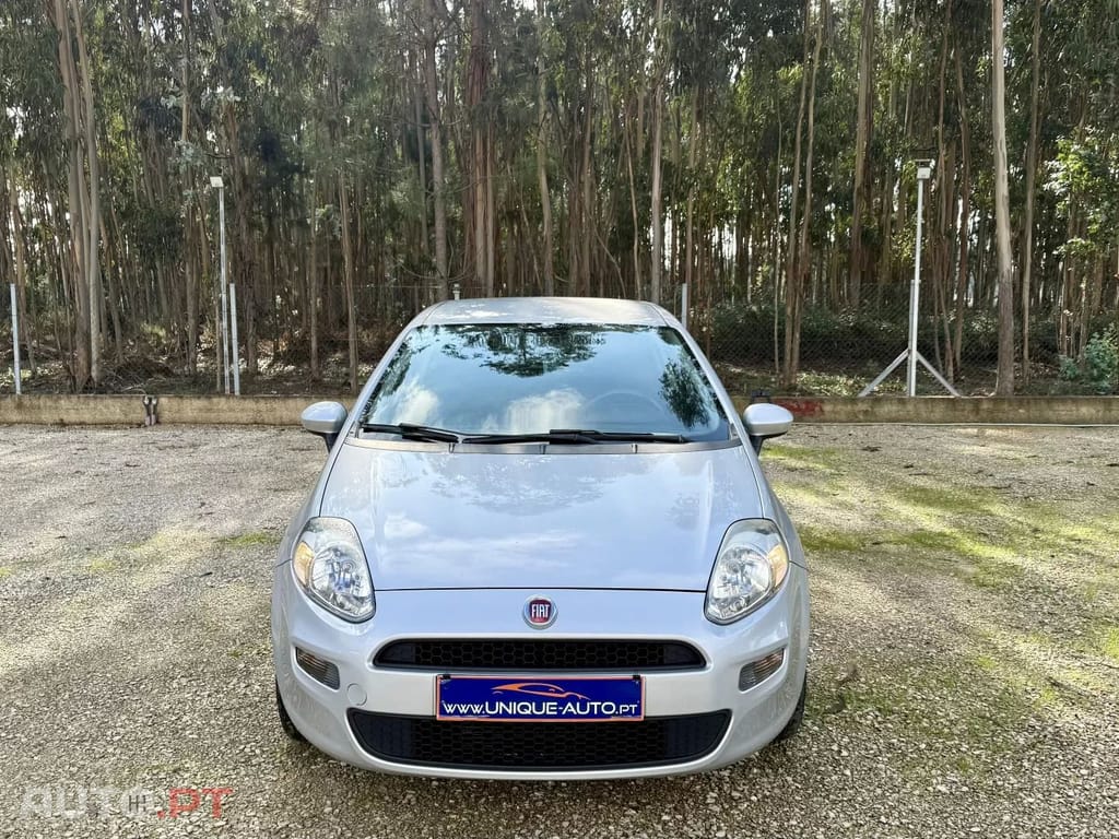 Fiat Punto 1.3 M-Jet Lounge Start&Stop — fotografia 4