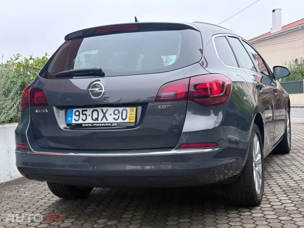 Opel Astra Sports Tourer 1.6 CDTi Executive S/S