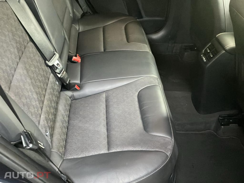 Kia Niro 1.6 GDi HEV EX