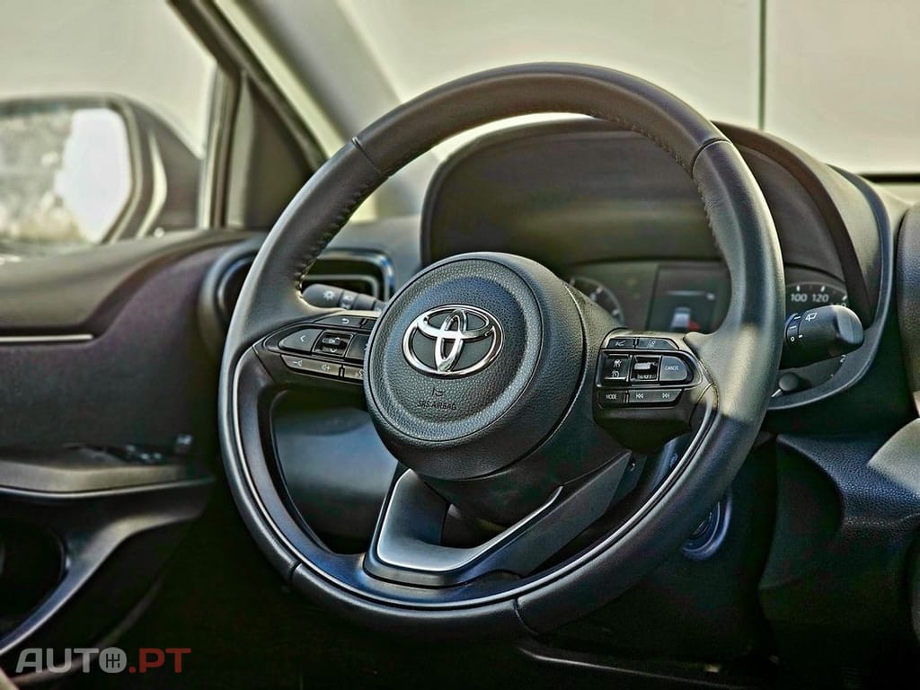 Toyota Yaris 1.0 VVT-i Comfort Plus