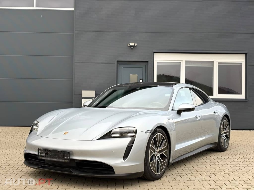 Porsche Taycan Performance Plus