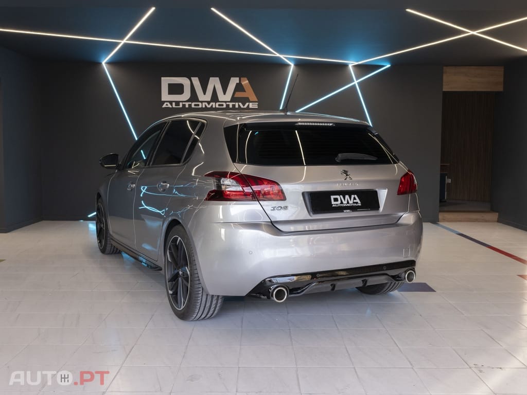 Peugeot 308 1.2 PureTech Business Line