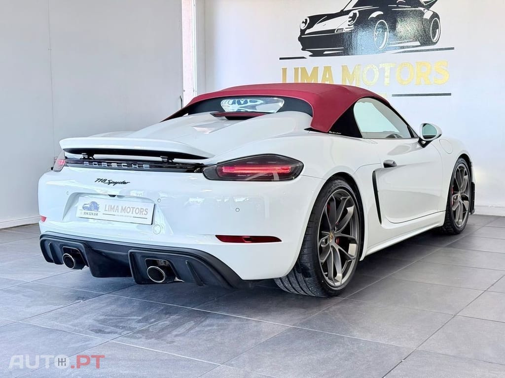 Porsche 718 Standard