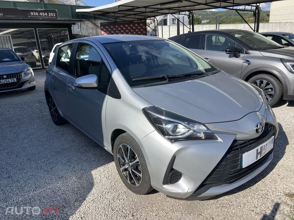 Toyota Yaris 1.0 VVT-i Exclusive