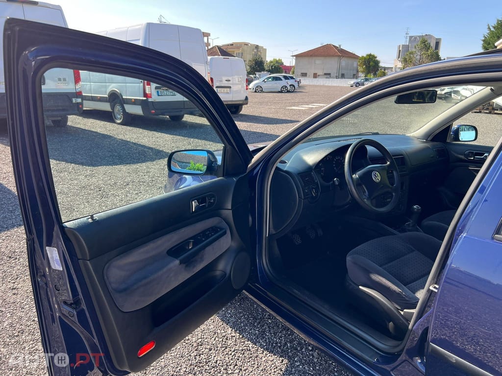Volkswagen Golf 1.4i Confortline