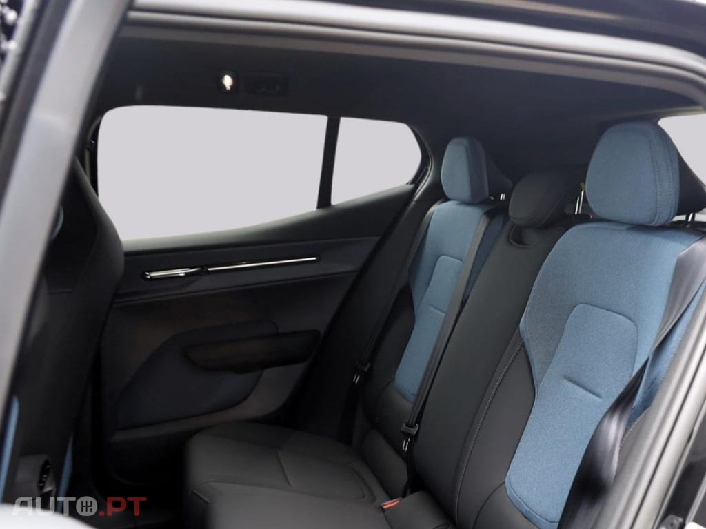 Volvo EX30 Single Plus I.V.A DEDUTIVEL 