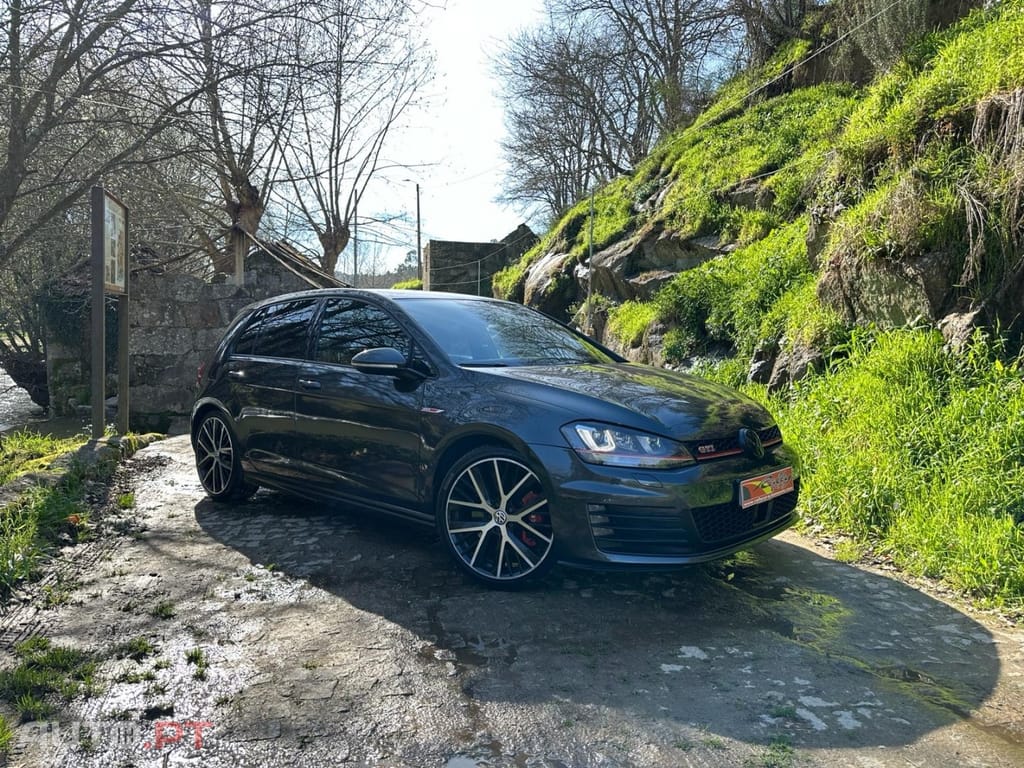 Volkswagen Golf 2.0 TSi GTi DSG Performance