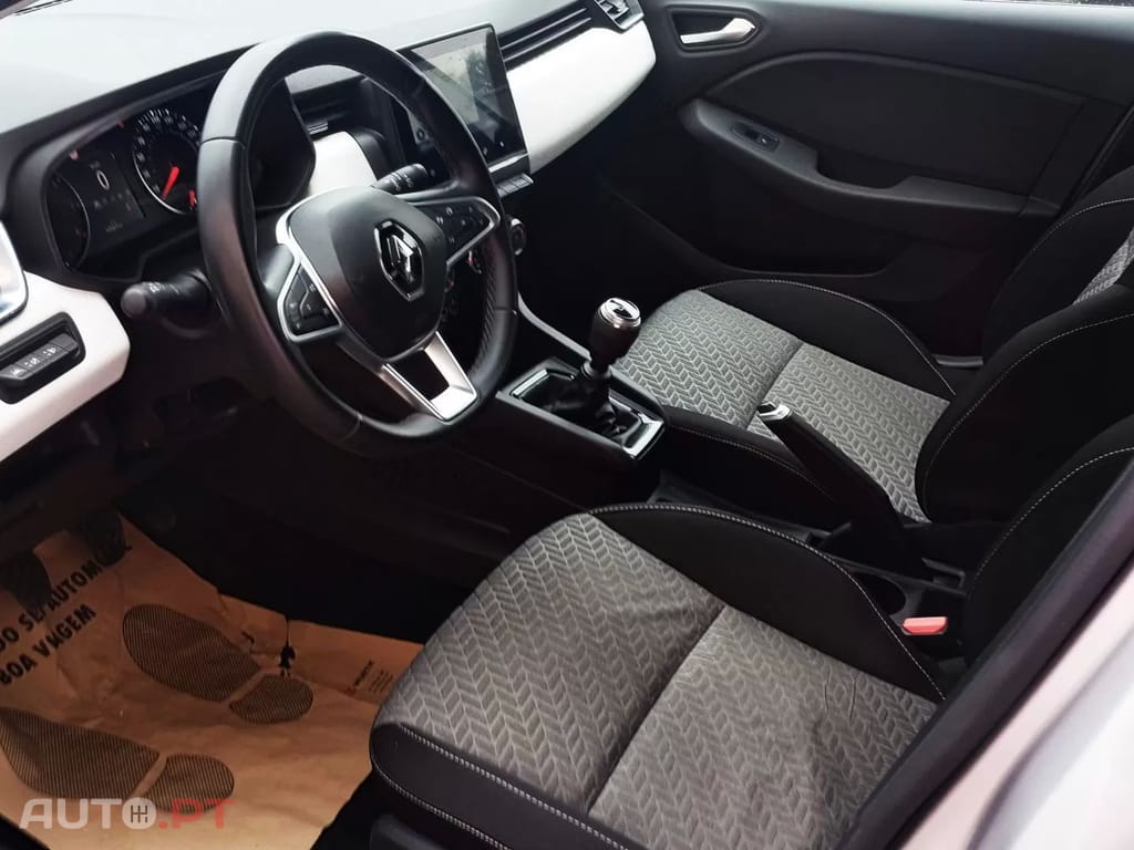 Renault Clio LImited Bi-Fuel