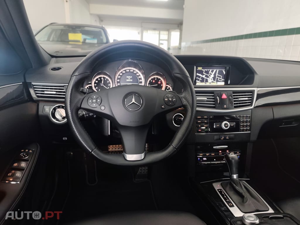 Mercedes-Benz E 250 BlueTEC Avantgarde Auto.