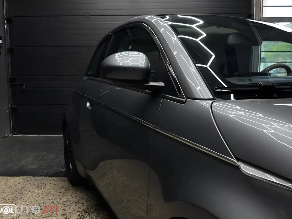 Fiat 500e La Prima