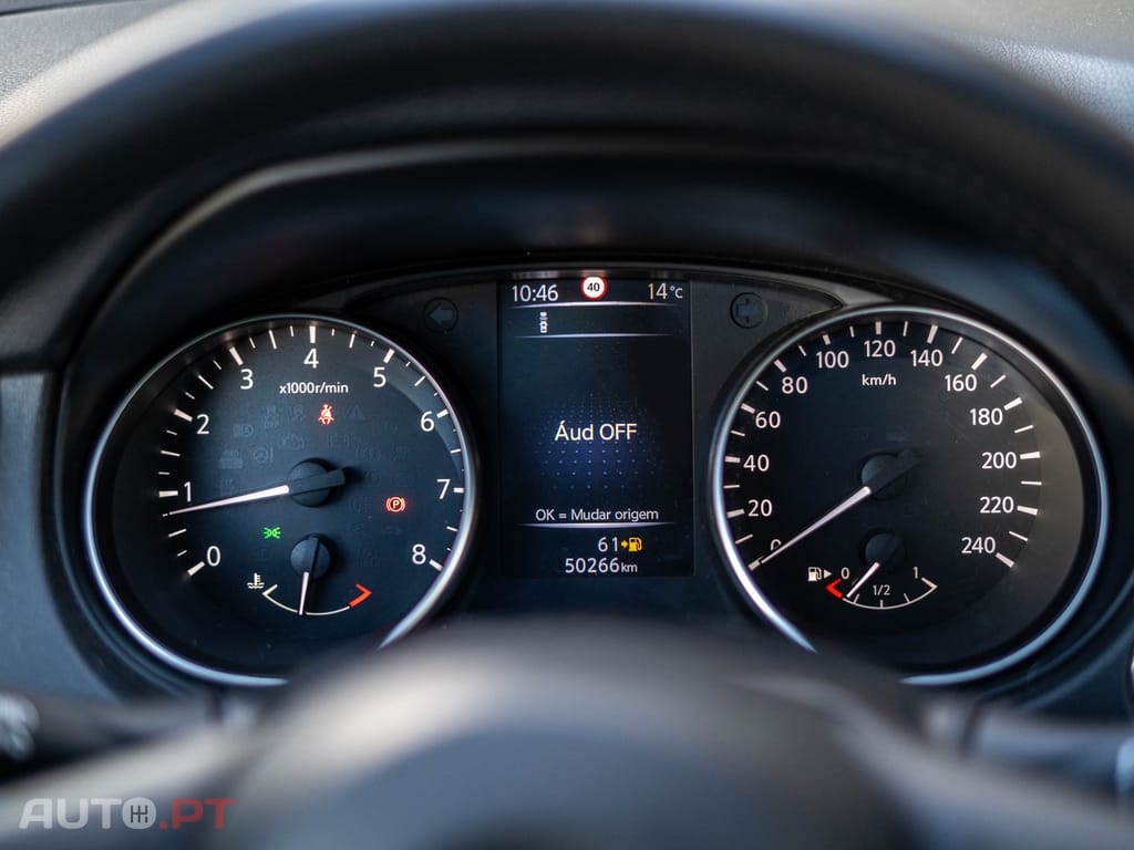 Nissan Qashqai 1.2 DIG-T N-Connecta 18