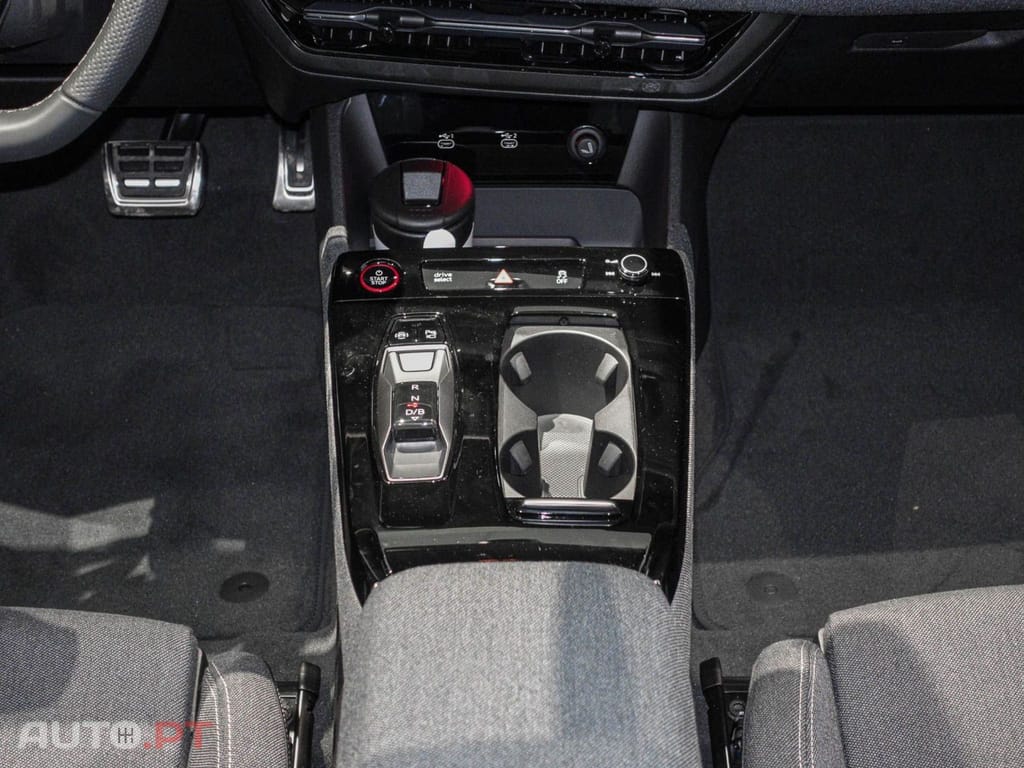 Audi A6 Avant I.V.A DEDUTIVEL  e-tron Performance 