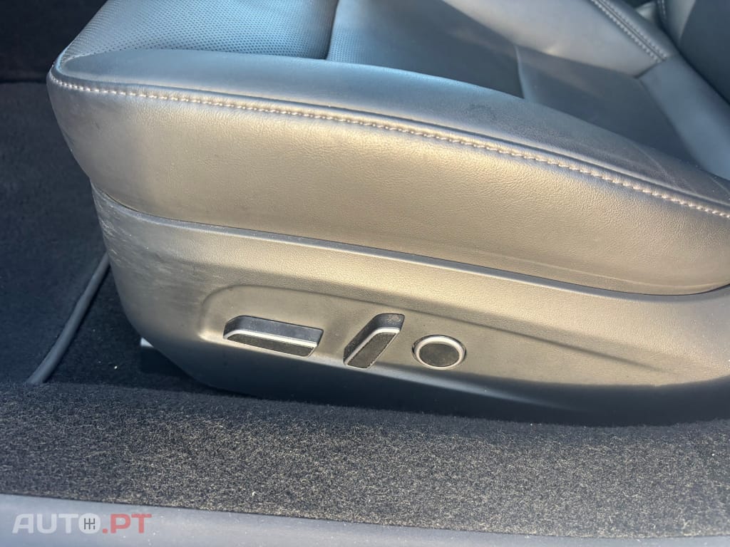 Tesla Model 3 Standard Range Plus RWD