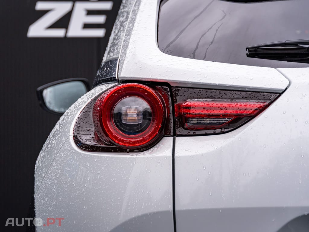 Mazda MX-30 e-SKYACTIV EV