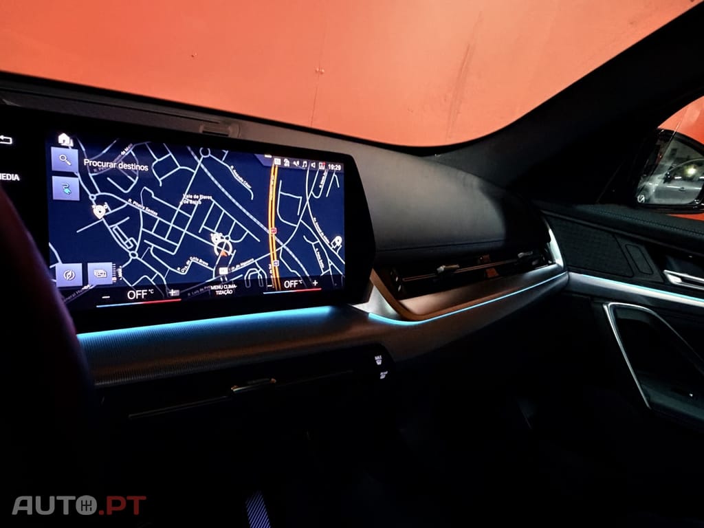 BMW iX1 xDrive30 Pack Desportivo M