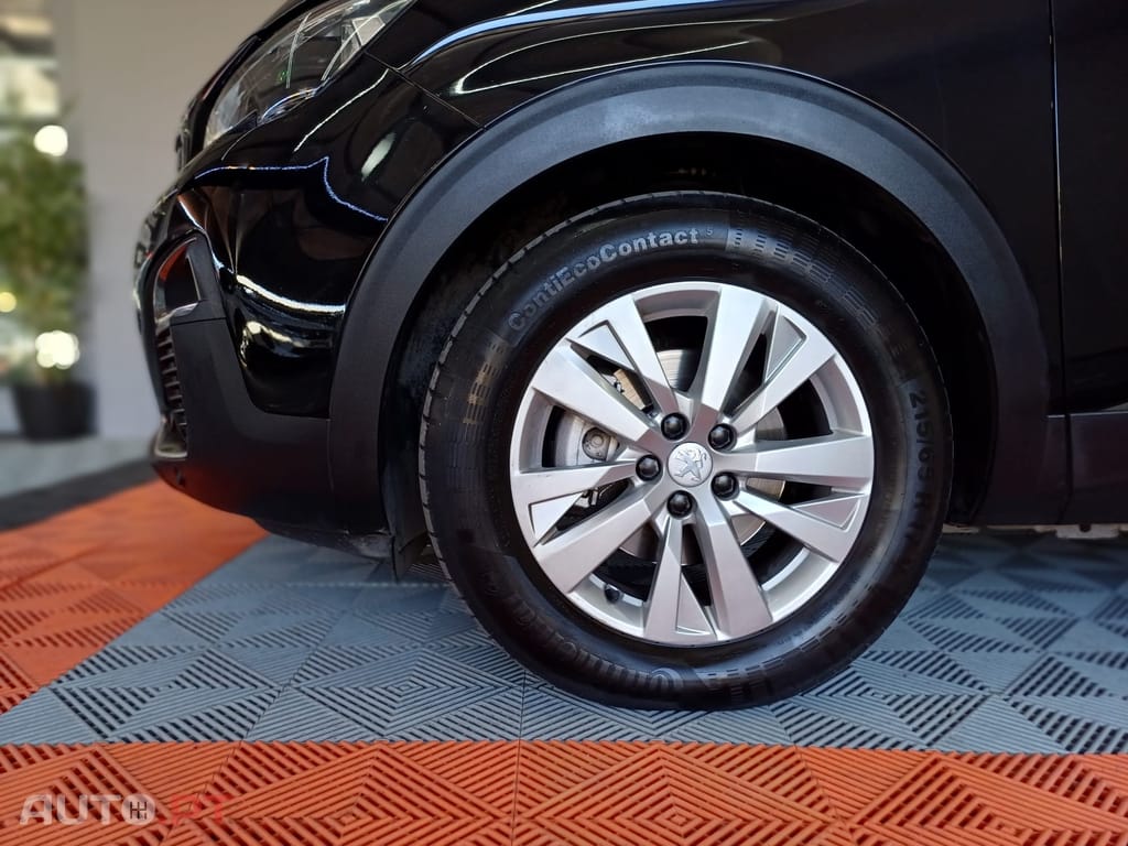 Peugeot 3008 1.5 BlueHDi Allure EAT8