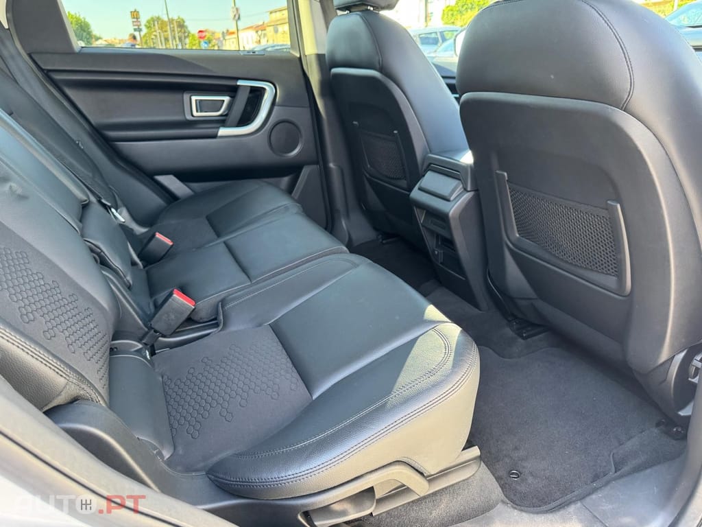 Land Rover Discovery Sport 2.0 eD4 HSE Luxury