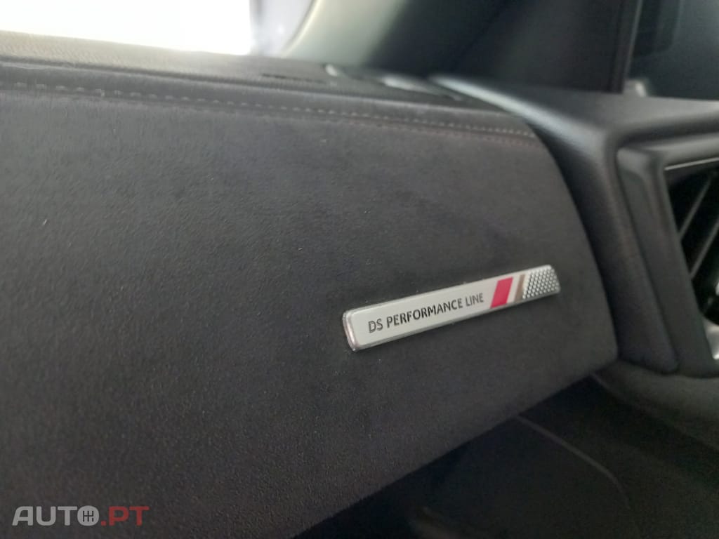 DS DS3 Crossback PureTech 100 PERFORMANCE LINE