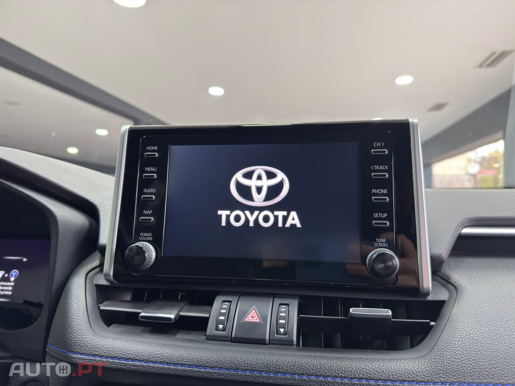 Toyota RAV4 HDF Square Collection