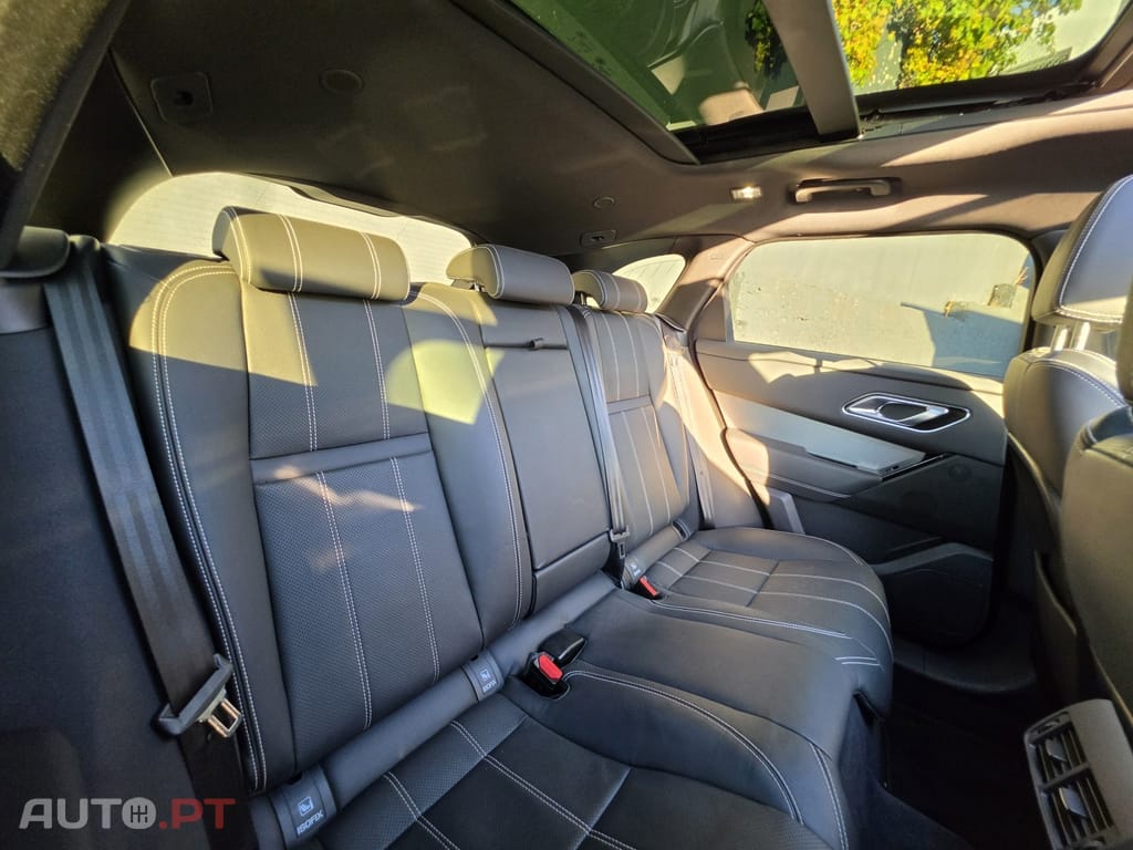 Land Rover Range Rover 2.0 P400e AWD R-Dynamic S