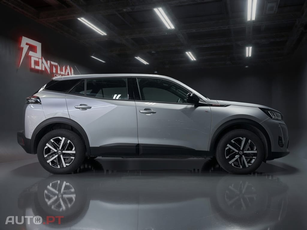 Peugeot 2008 1.2 PureTech Style — fotografia 3