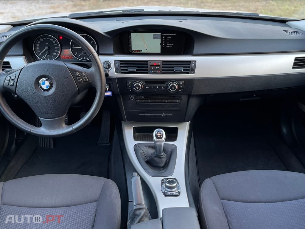 BMW 318 d Touring Navigation