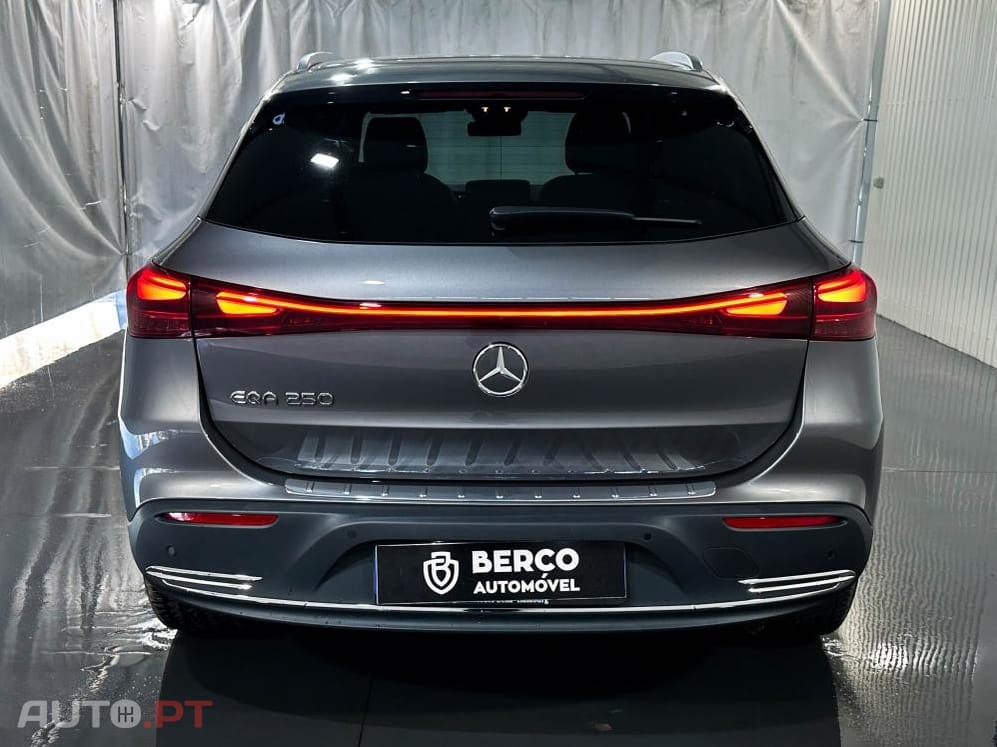 Mercedes-Benz EQA 250+