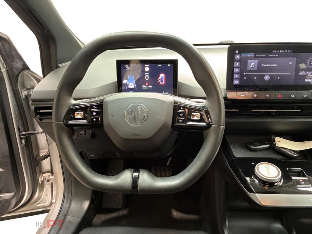 MG MG4 64 kWh Comfort