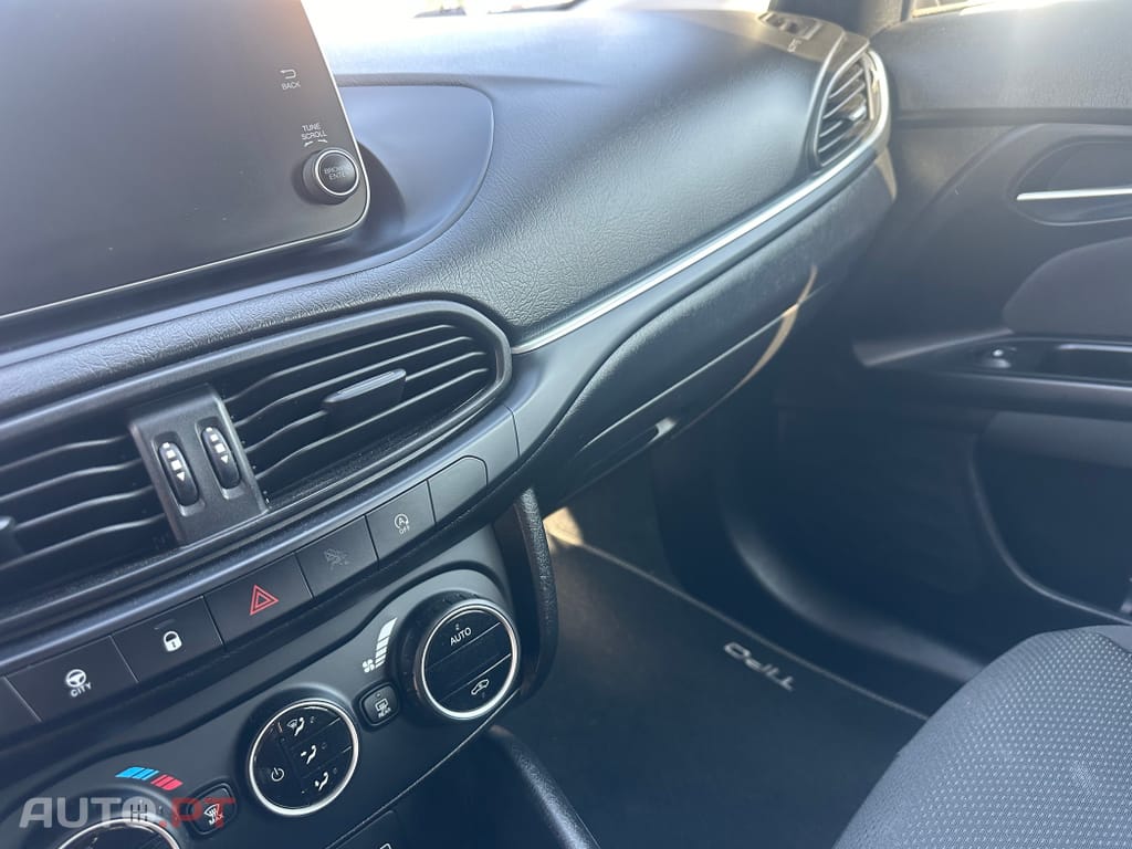 Fiat Tipo 1.3 M-Jet Pop