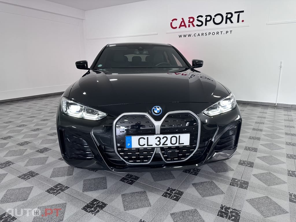 BMW i4 eDrive35 Edição Desportiva M