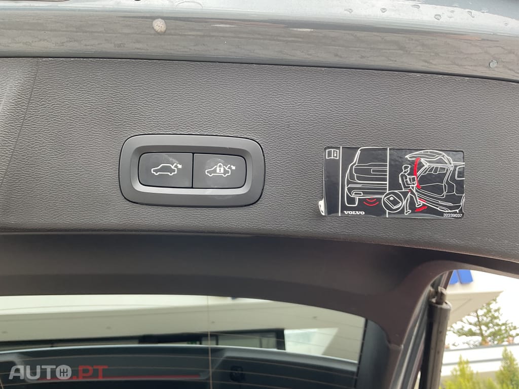 Volvo XC40 1.5 T3 Momentum