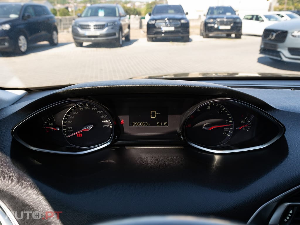 Peugeot 308 SW 1.5 BlueHDi Allure