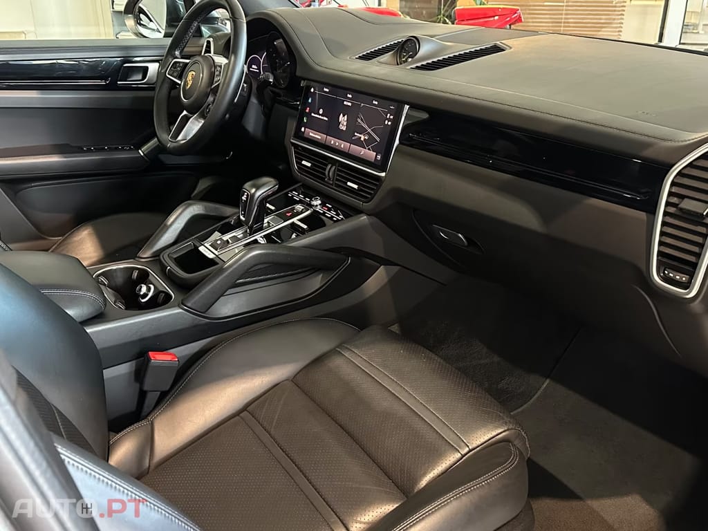 Porsche Cayenne E-Hybrid Bose
