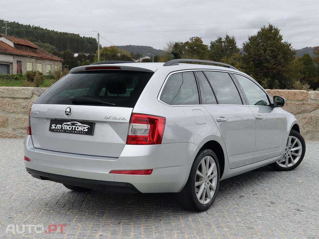 Skoda Octavia Break 1.6 TDi Sportline