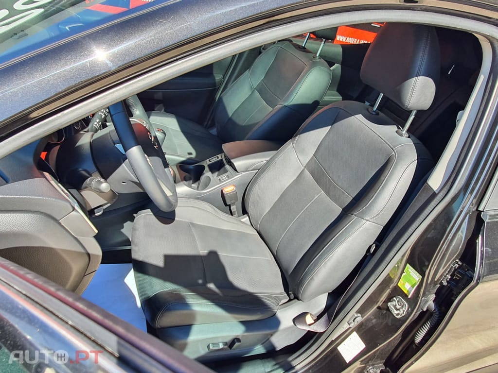 Nissan Qashqai 1.6 dCi Tekna 19 Pele