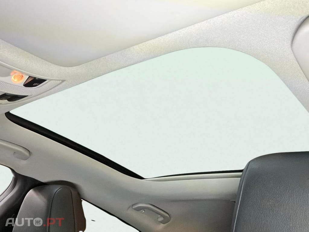 Mercedes-Benz CLA 200 D Shooting Brake AMG Line Aut.