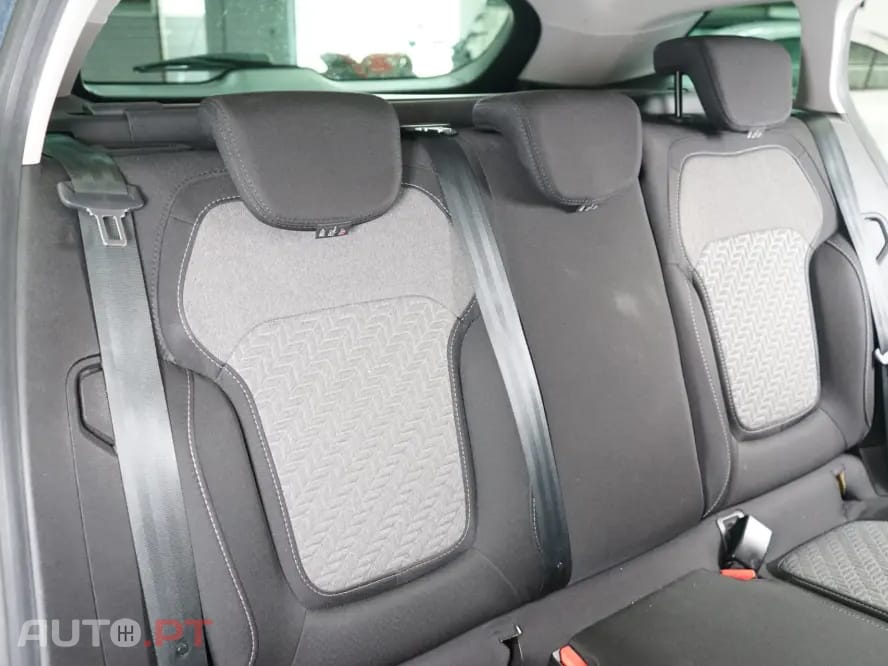 Renault Mégane Sport Tourer 1.3 TCe Limited EDC