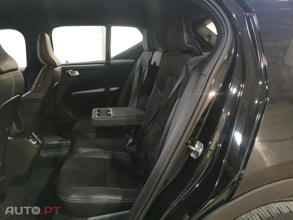 Volvo XC40 1.5 T2 R-Design Geartronic