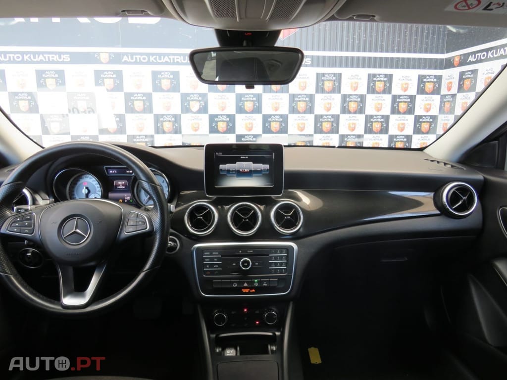 Mercedes-Benz CLA 200 d Shooting Brake Urban Aut.