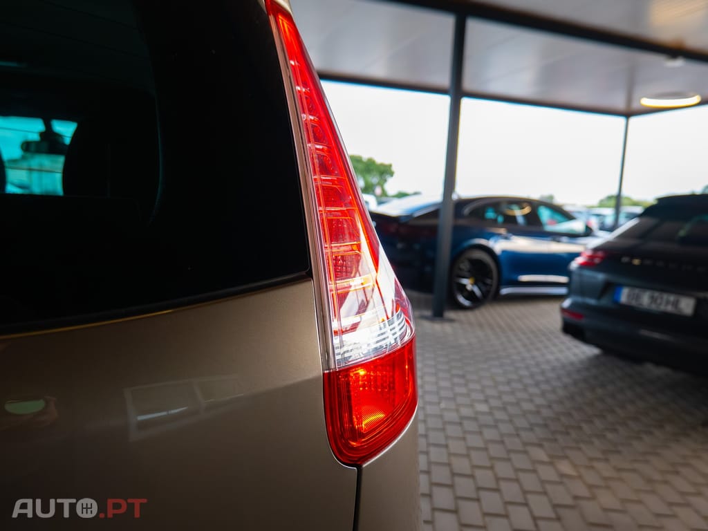 Renault Grand Scénic 1.6 dCi Bose Edition SS