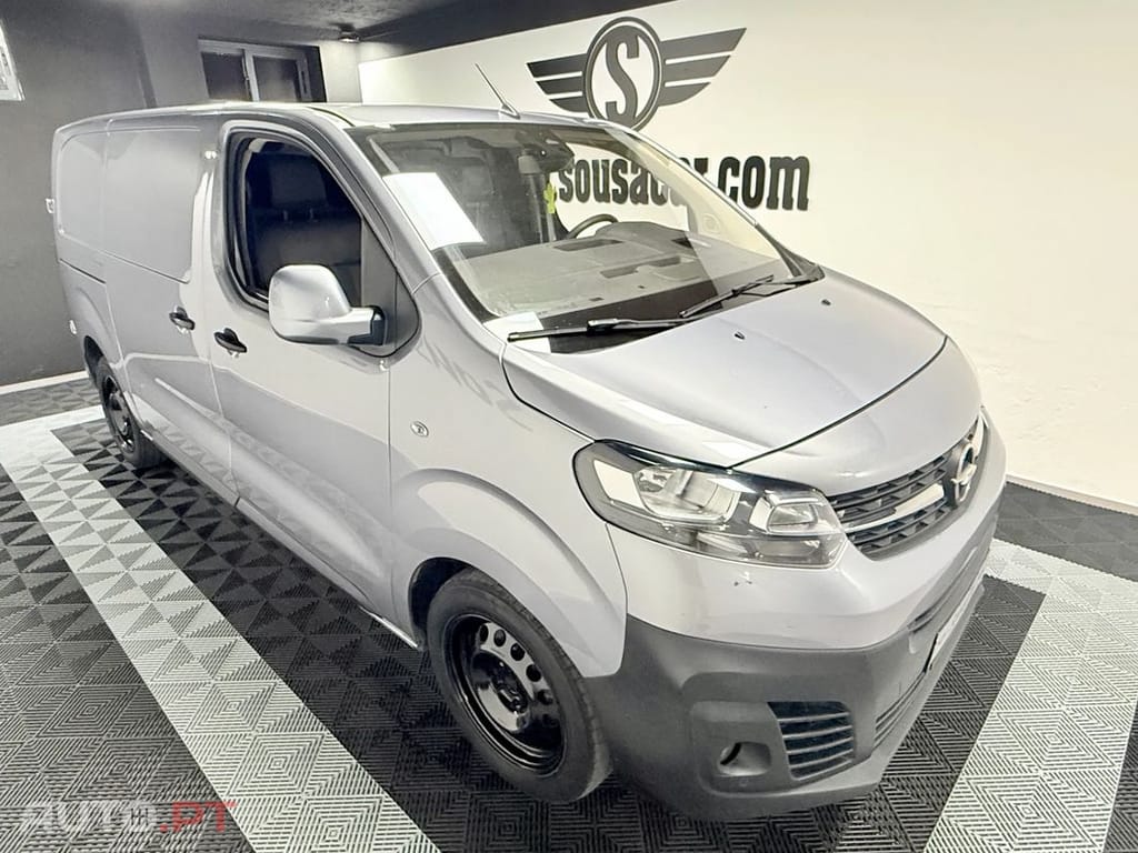Opel Vivaro 2.0 CDTi L3H1 Essentia Inc