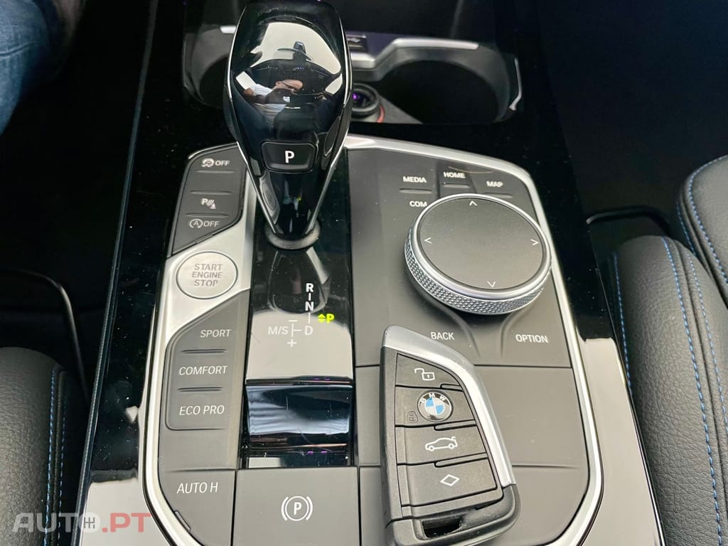 BMW 116 d Pack Desportivo M Auto