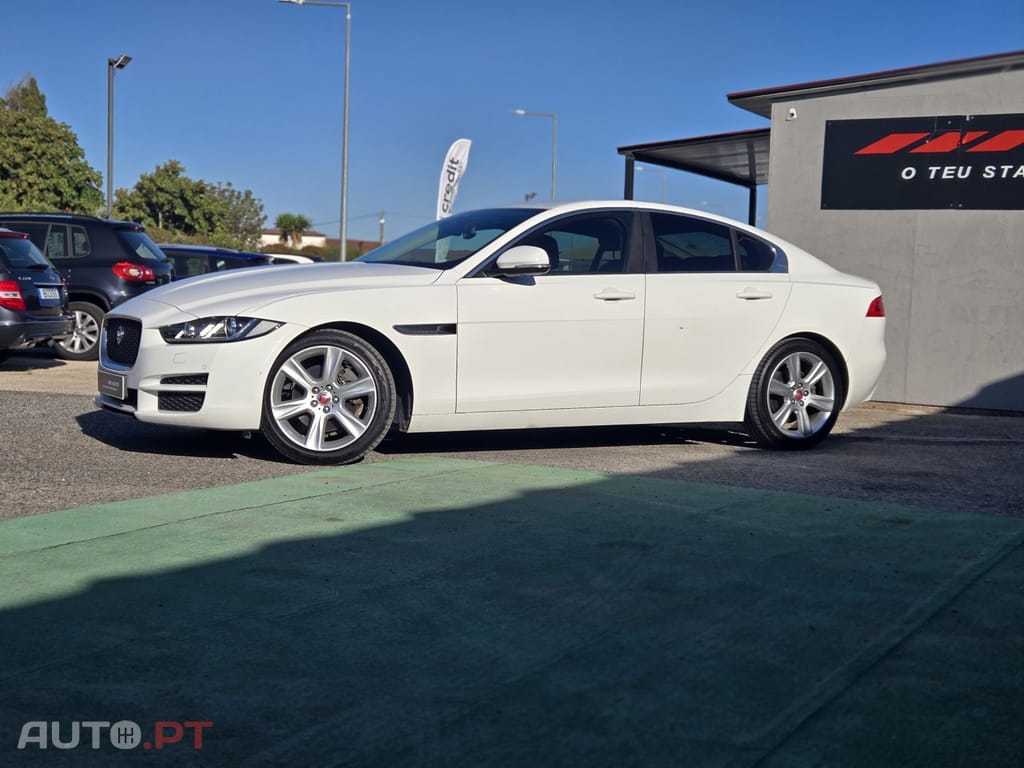 Jaguar XE 2.0 D Pure Aut.
