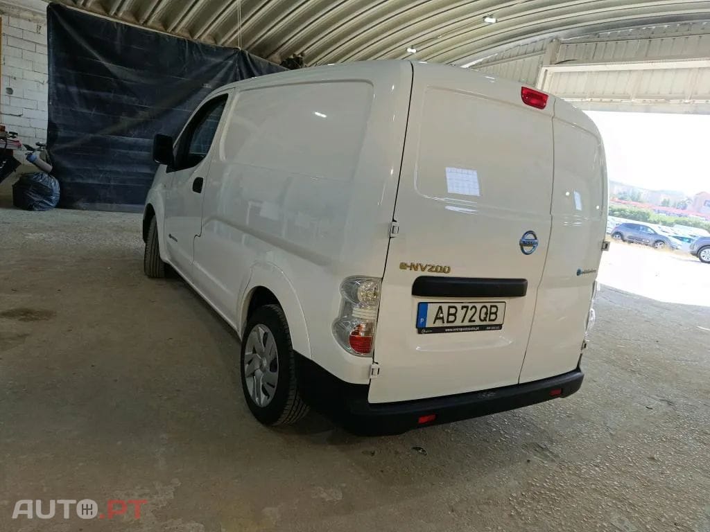 Nissan NV200 4p Professional