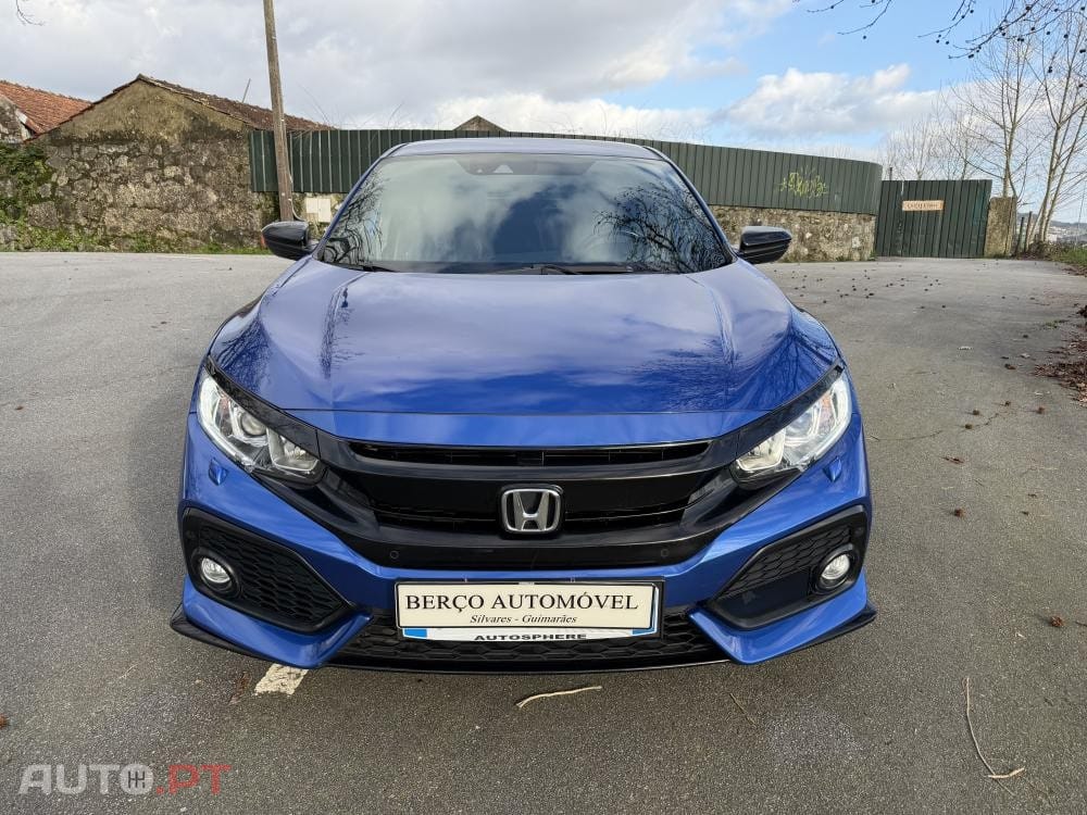 Honda Civic 1.0 i-VTEC Dynamic CVT